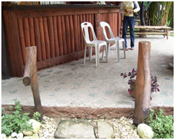 00